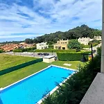 Xanas - Vistas, Piscina Y Terraza En Lägenhet Llanes